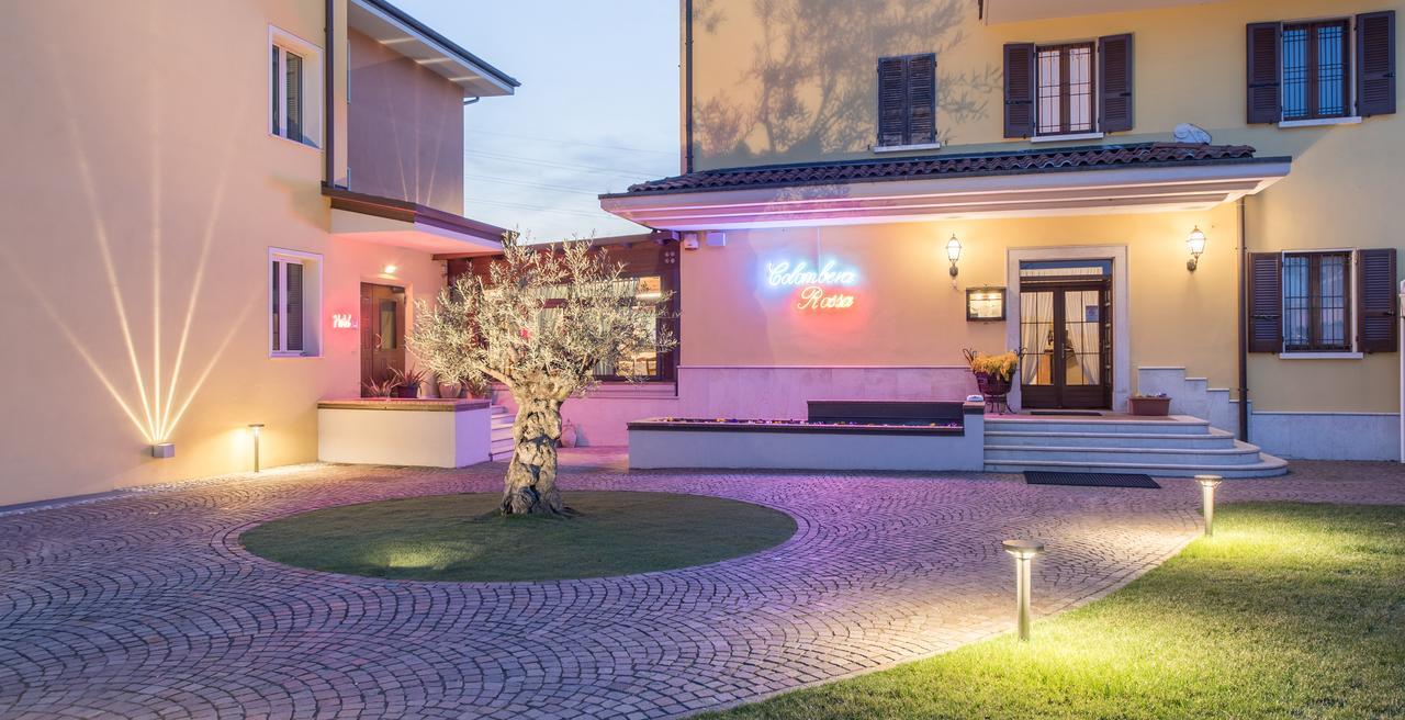 Hotel Panineria Colombera Rossa ブレシア エクステリア 写真